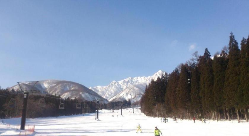 Hakuba Sun Valley Hotel Екстер'єр фото